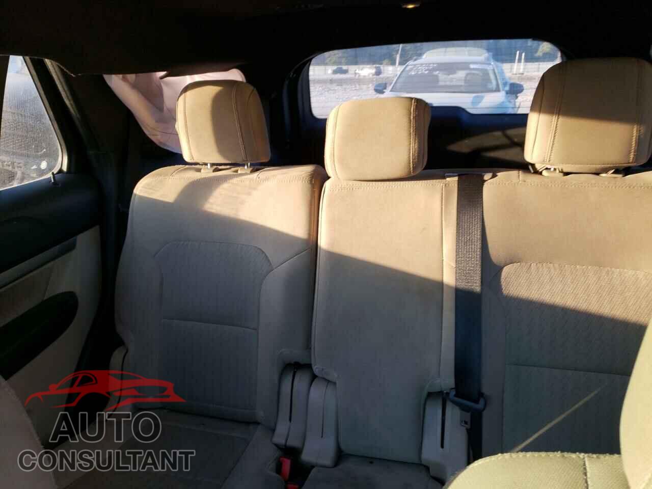 FORD EXPLORER 2016 - 1FM5K8B81GGC37479