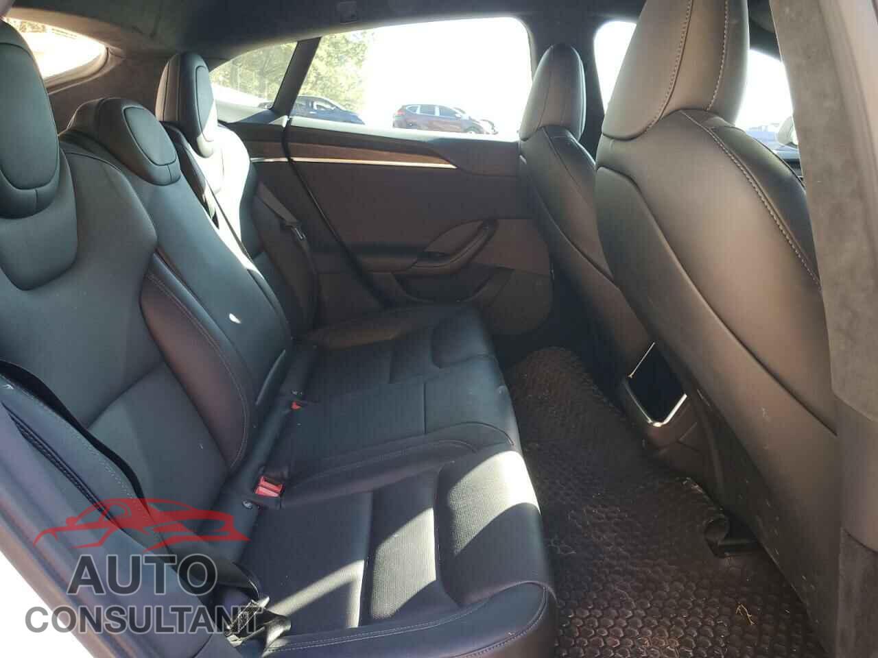 TESLA MODEL S 2022 - 5YJSA1E51NF489212