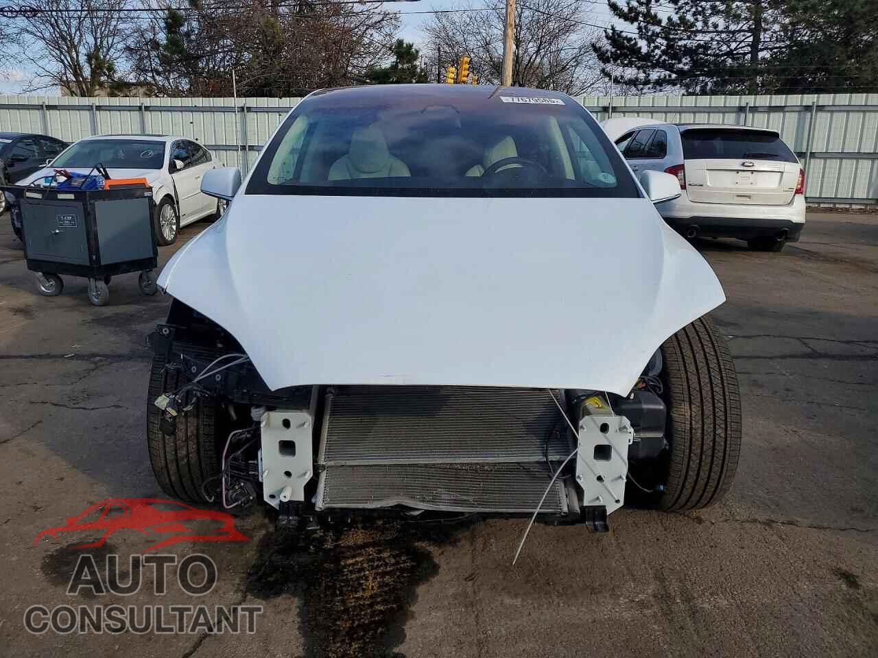 TESLA MODEL X 2018 - 5YJXCBE23JF109440
