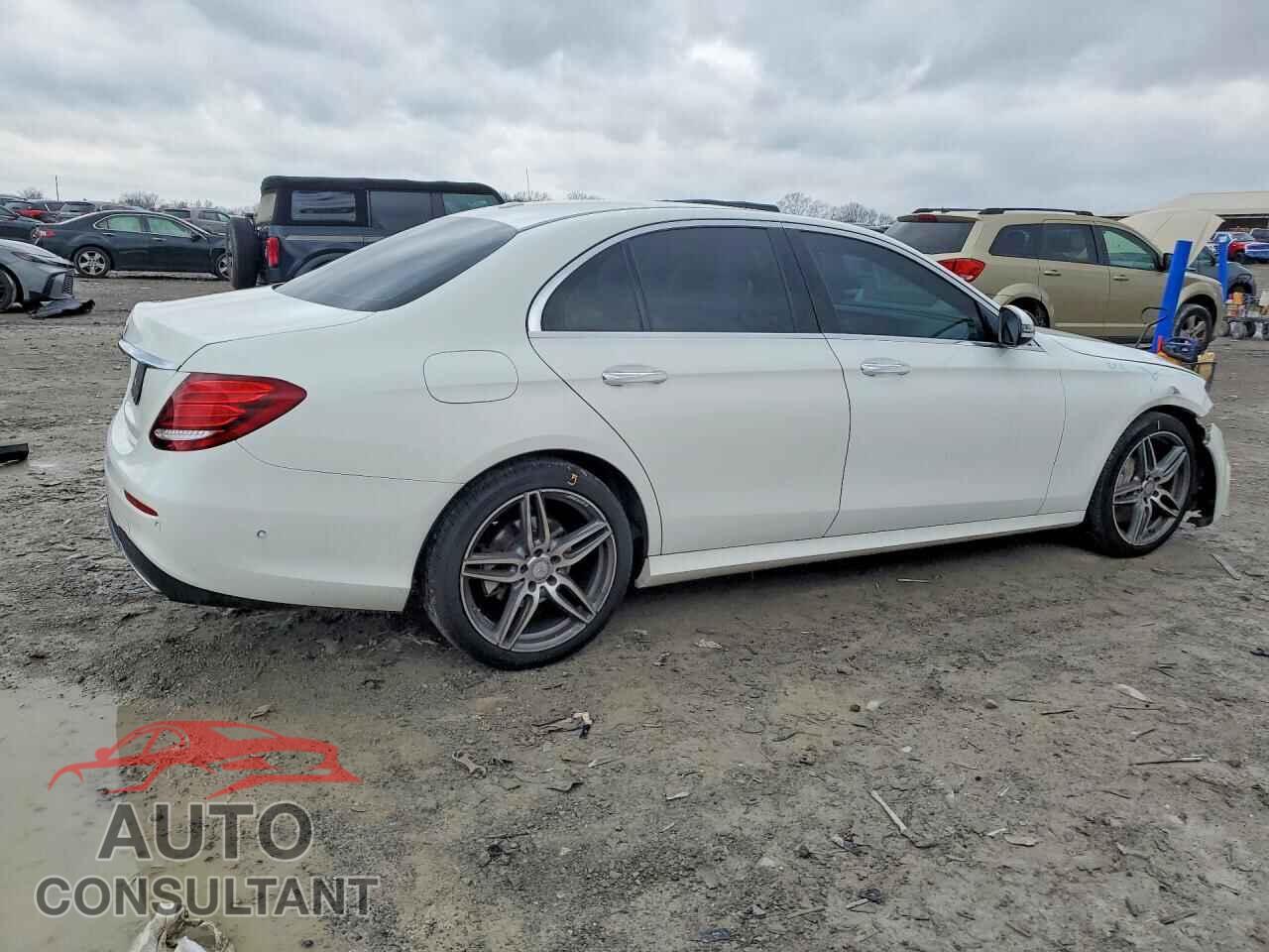 MERCEDES-BENZ E-CLASS 2017 - WDDZF4JB6HA175362