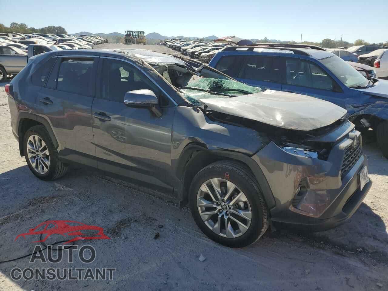 TOYOTA RAV4 2021 - 2T3C1RFV3MW158447