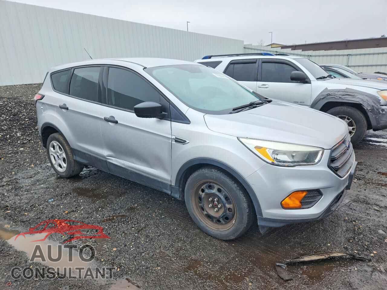 FORD ESCAPE 2017 - 1FMCU0F74HUB49758