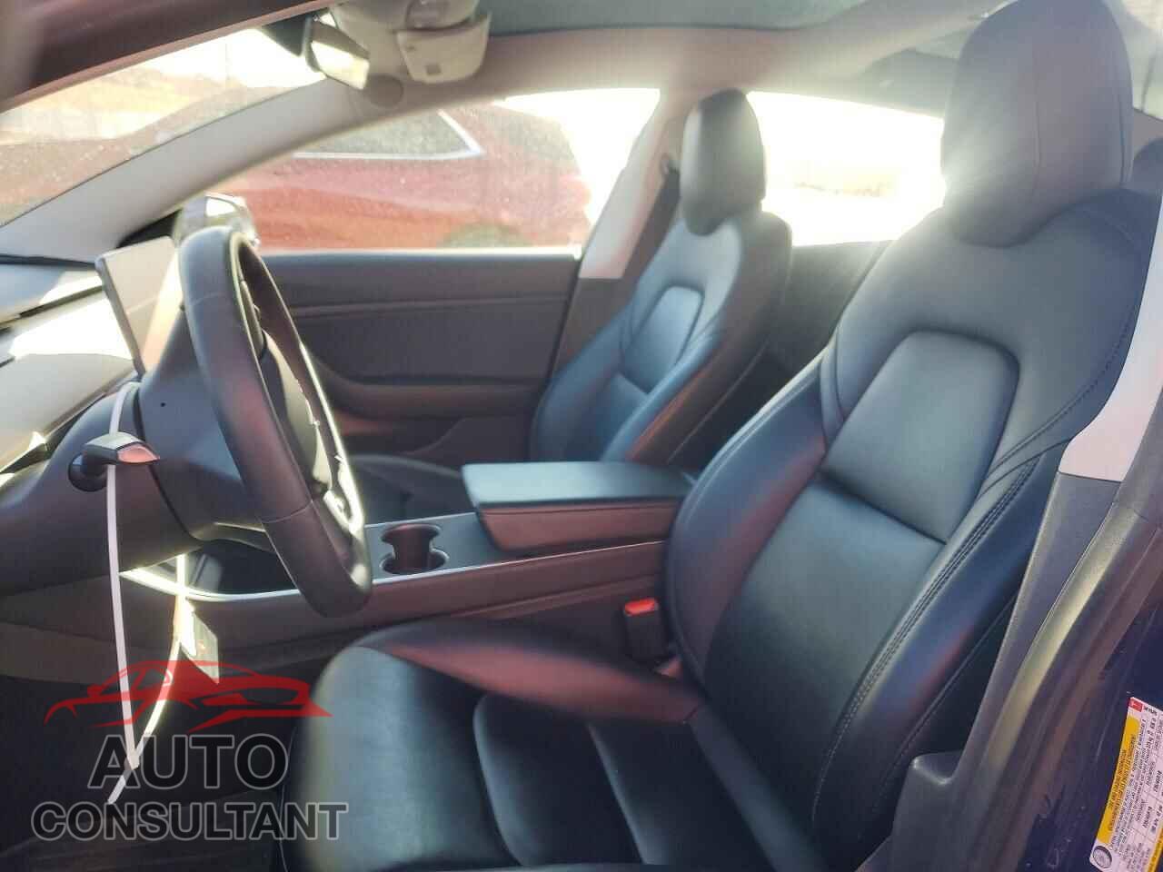 TESLA MODEL 3 2019 - 5YJ3E1EBXKF387885