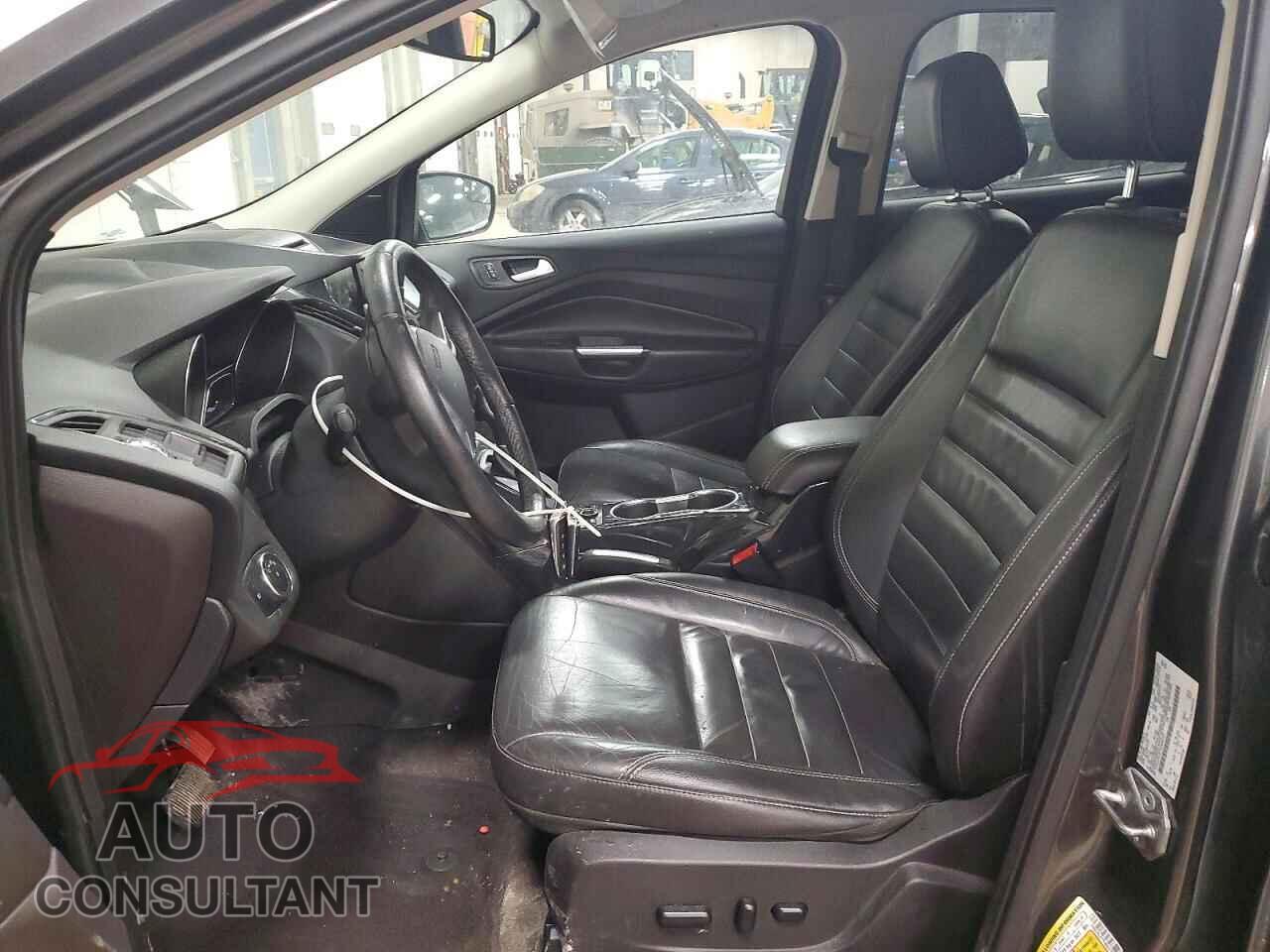 FORD ESCAPE 2015 - 1FMCU9JX7FUB62707