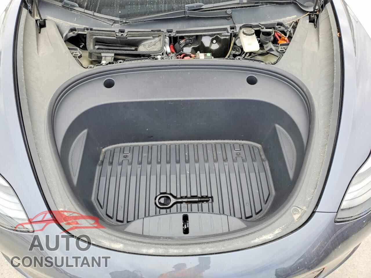 TESLA MODEL 3 2023 - 5YJ3E1EA4PF575221