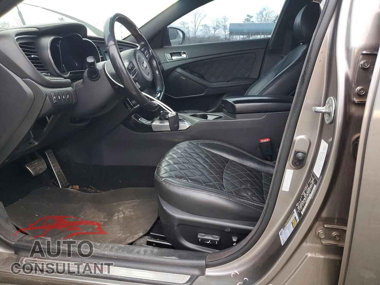KIA OPTIMA 2014 - 5XXGR4A63EG272935