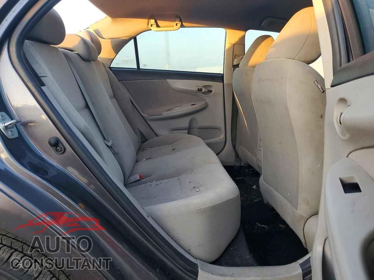 TOYOTA COROLLA 2013 - 5YFBU4EE4DP150195