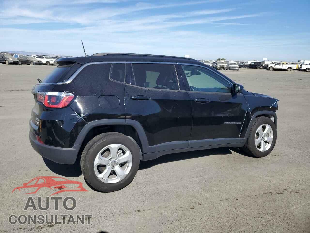 JEEP COMPASS 2017 - 3C4NJCBBXHT658586