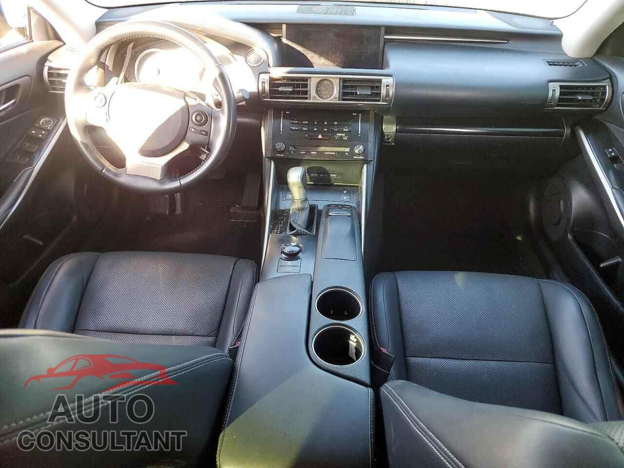 LEXUS IS 2014 - JTHBE1D26E5001366