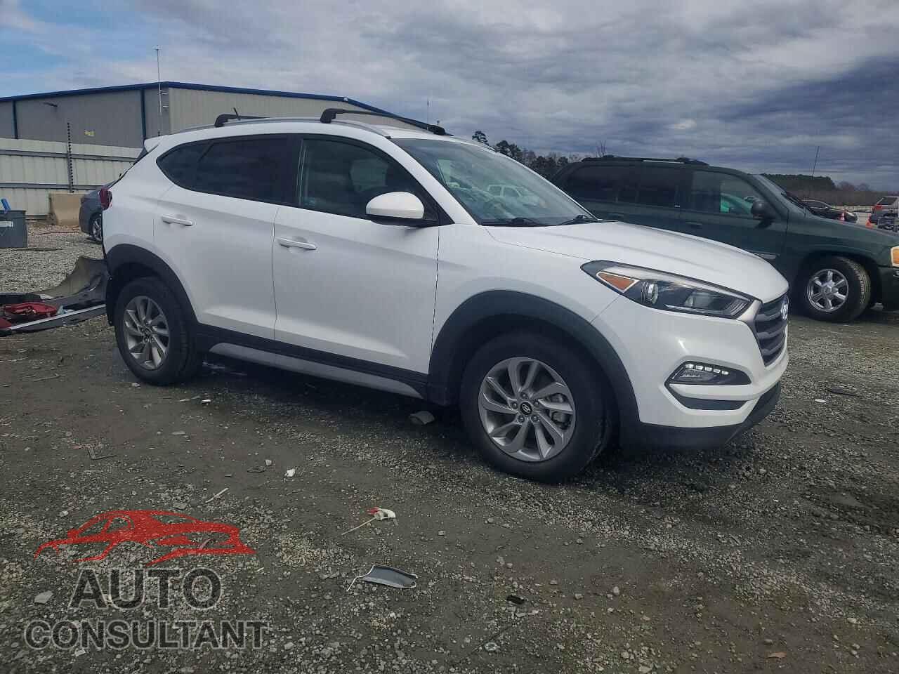 HYUNDAI TUCSON 2017 - KM8J33A40HU400770