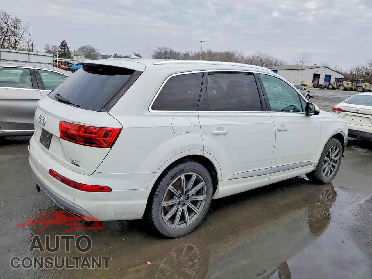 AUDI Q7 2017 - WA1LAAF77HD055838