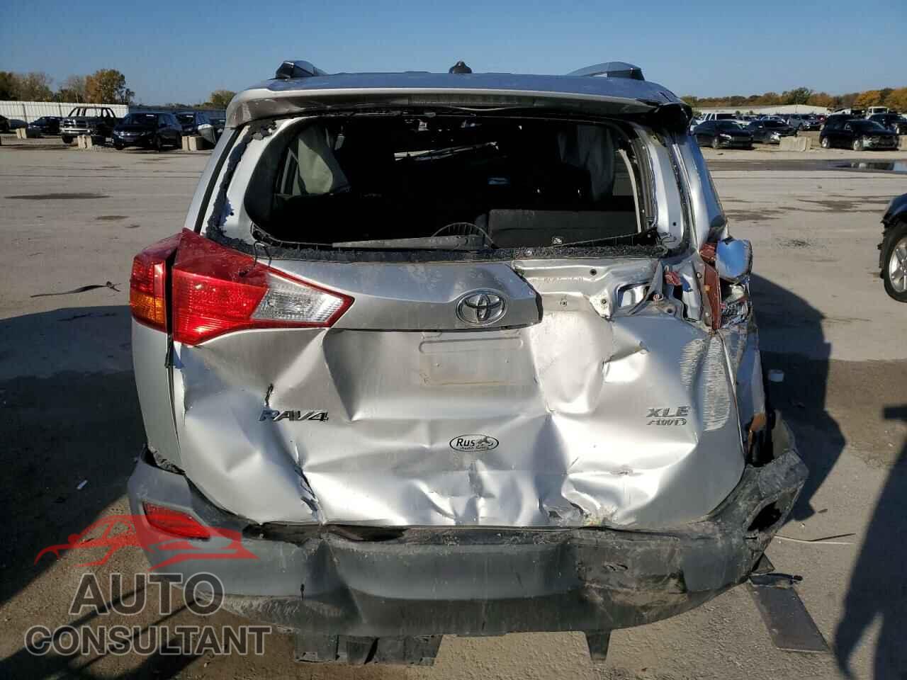 TOYOTA RAV4 2013 - 2T3RFREV6DW037764