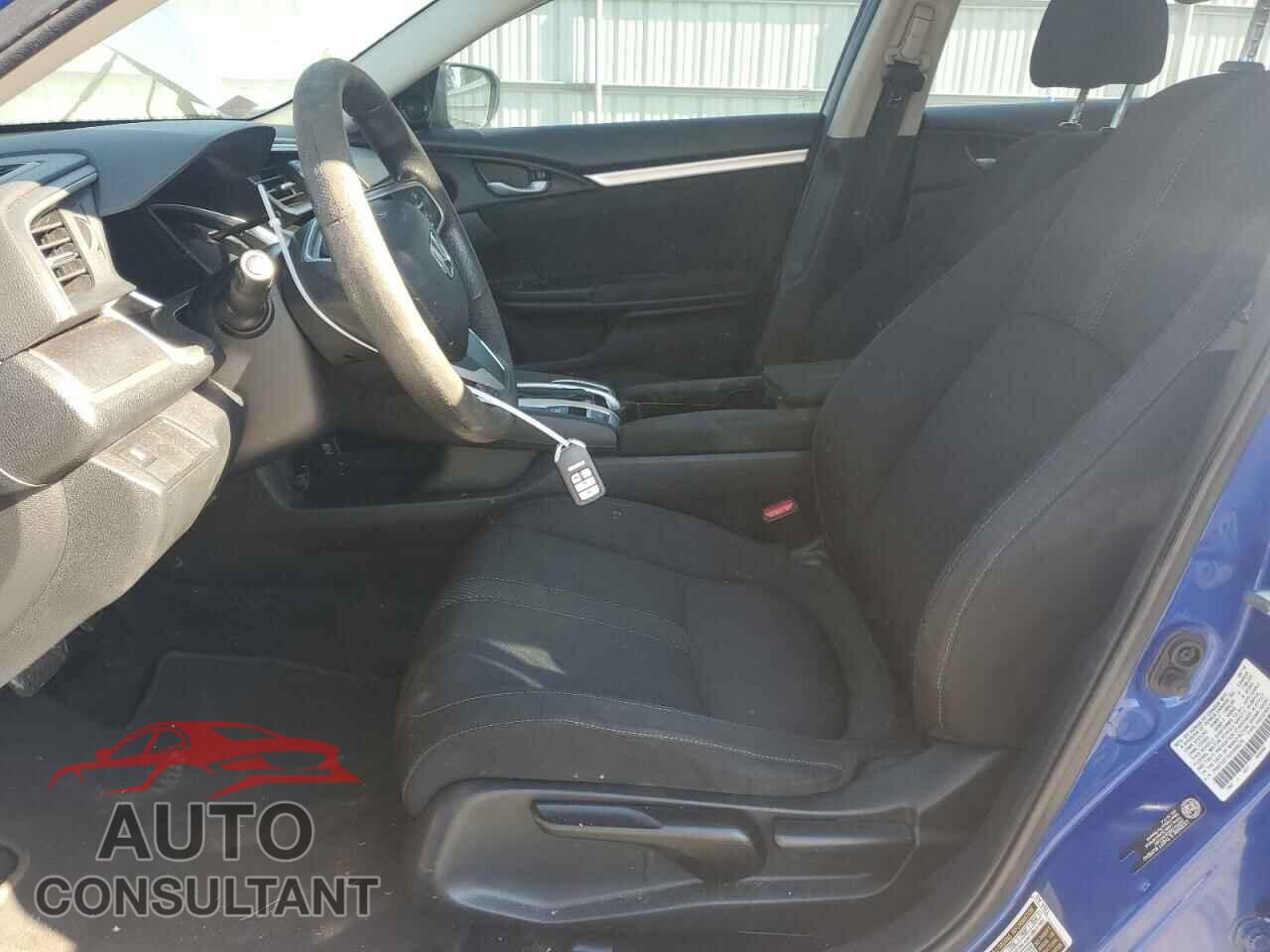 HONDA CIVIC 2018 - 2HGFC2F70JH599076