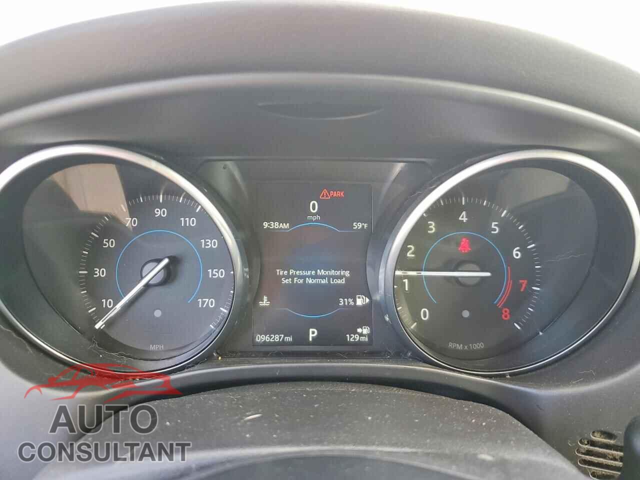 JAGUAR XE 2017 - SAJAR4BG1HA963377