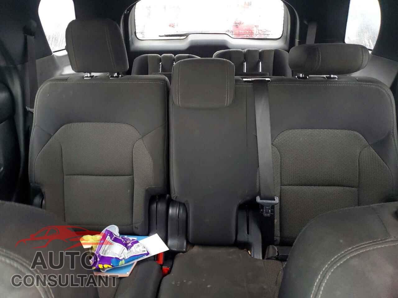 FORD EXPLORER 2018 - 1FM5K7D82JGB26034