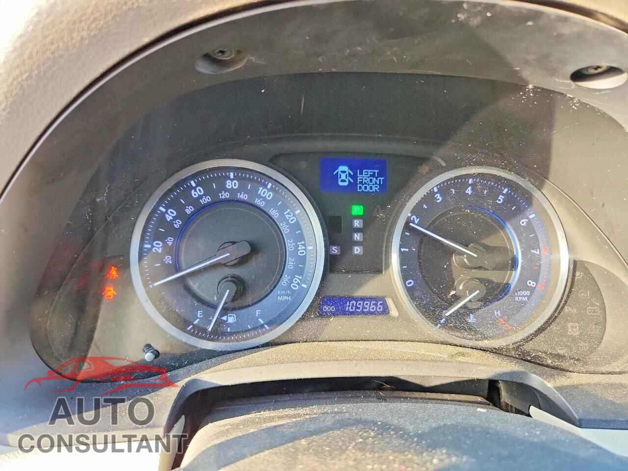 LEXUS IS 2011 - JTHBF5C23B5143630