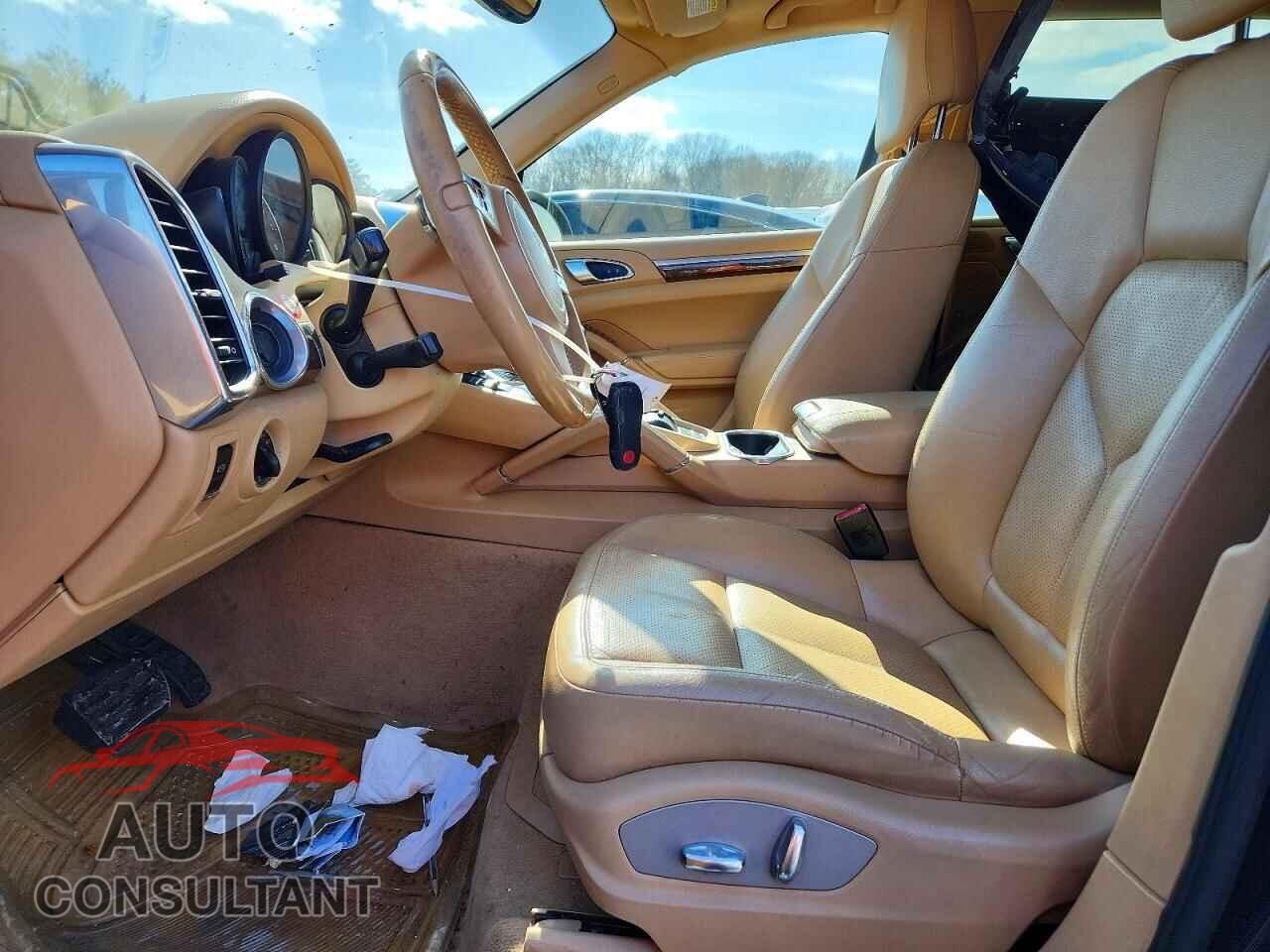 PORSCHE CAYENNE 2012 - WP1AA2A23CLA12531