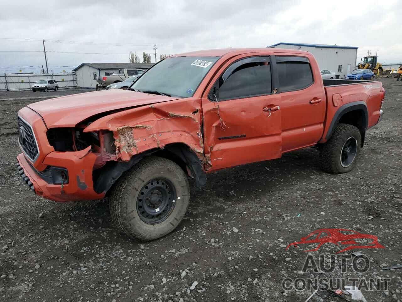 TOYOTA TACOMA 2018 - 5TFCZ5ANXJX122397