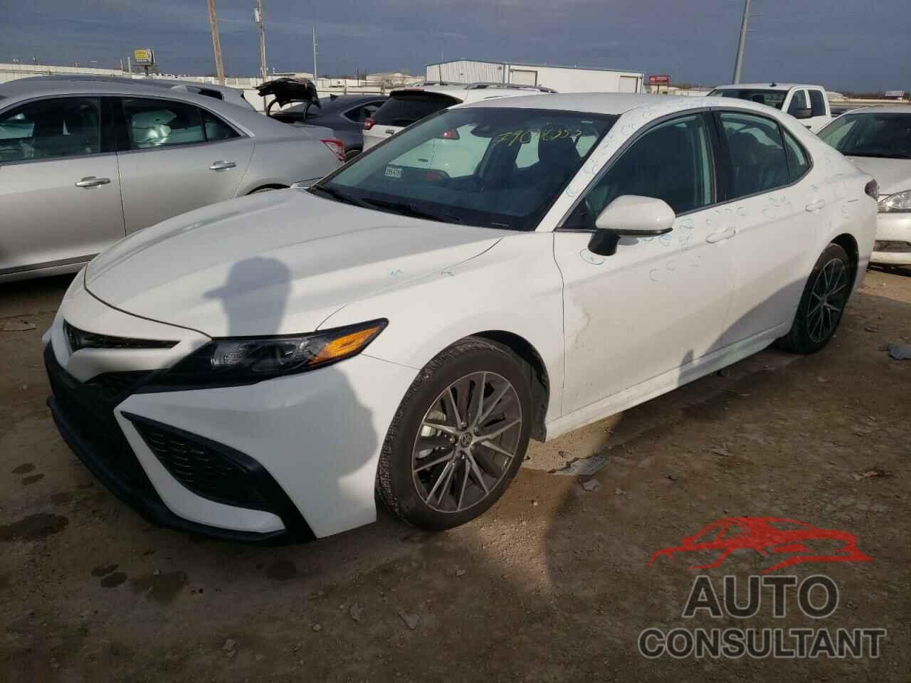 TOYOTA CAMRY 2021 - 4T1G11AK1MU598448