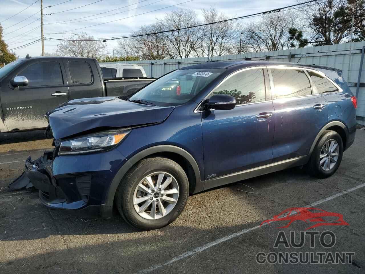 KIA SORENTO 2019 - 5XYPGDA58KG483925