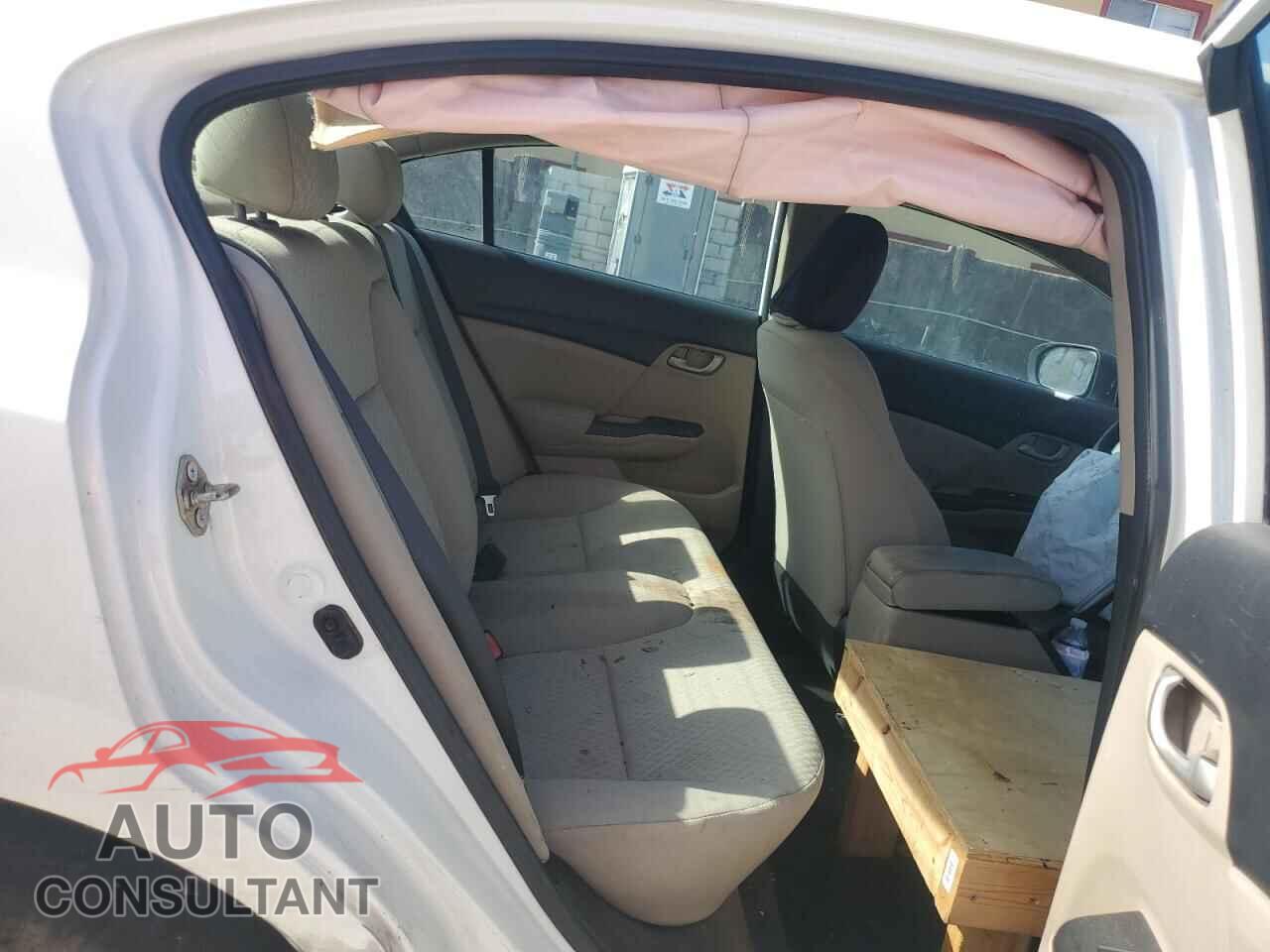 HONDA CIVIC 2014 - 19XFB2F5XEE052883