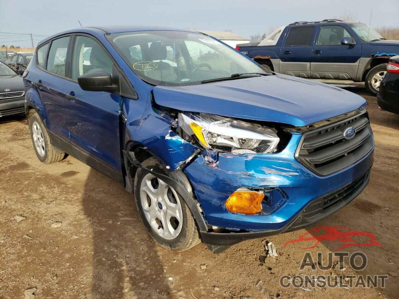 FORD ESCAPE 2017 - 1FMCU0F73HUD64872