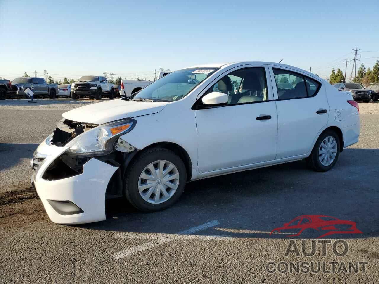 NISSAN VERSA 2018 - 3N1CN7AP2JL837357