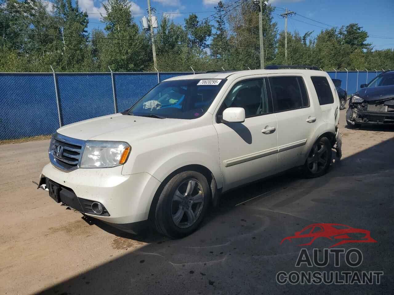 HONDA PILOT 2015 - 5FNYF4H68FB501083