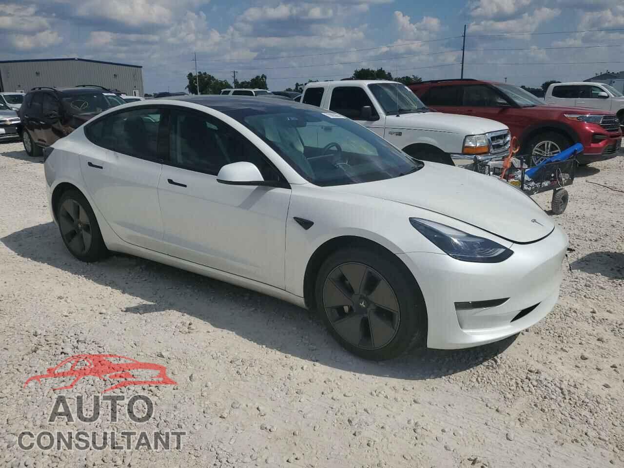 TESLA MODEL 3 2023 - 5YJ3E1EA8PF563329