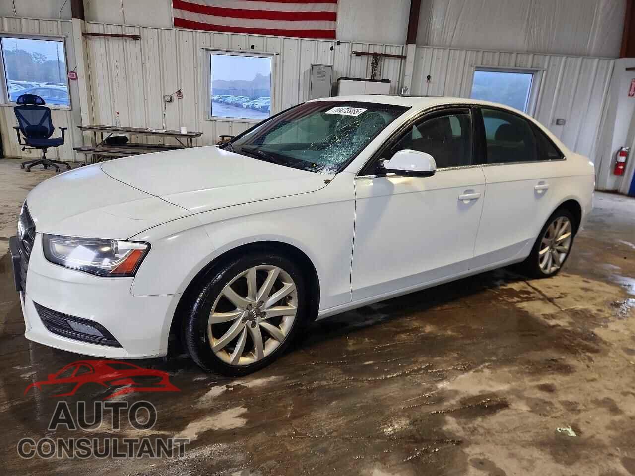 AUDI A4 2013 - WAUFFAFL2DN034589