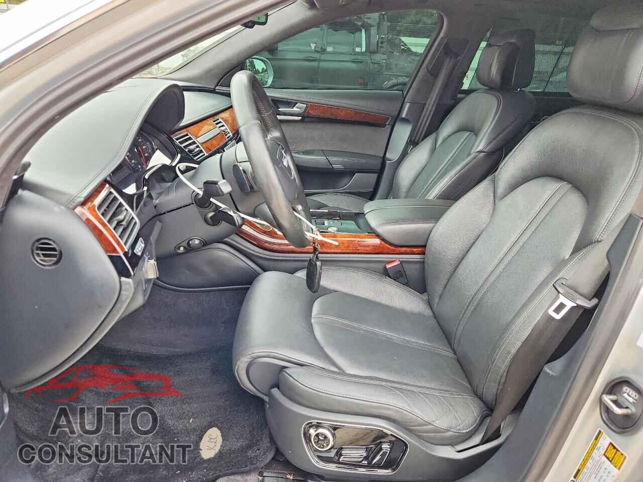 AUDI A8 2012 - WAURVAFD9CN006120
