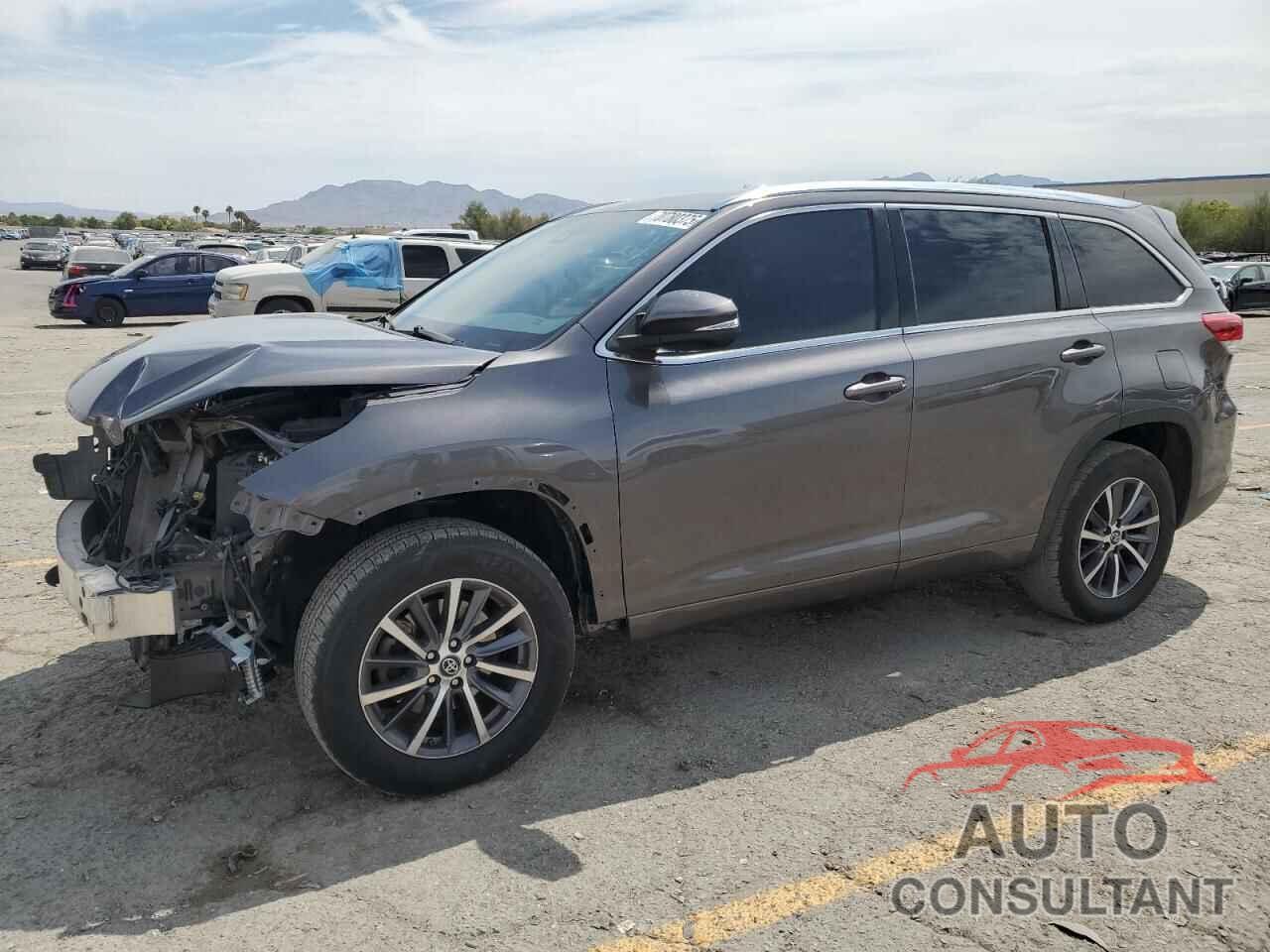 TOYOTA HIGHLANDER 2018 - 5TDKZRFH6JS539818