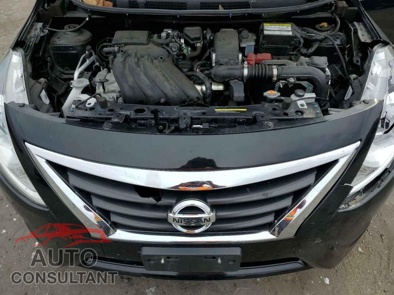 NISSAN VERSA 2019 - 3N1CN7AP3KL808533