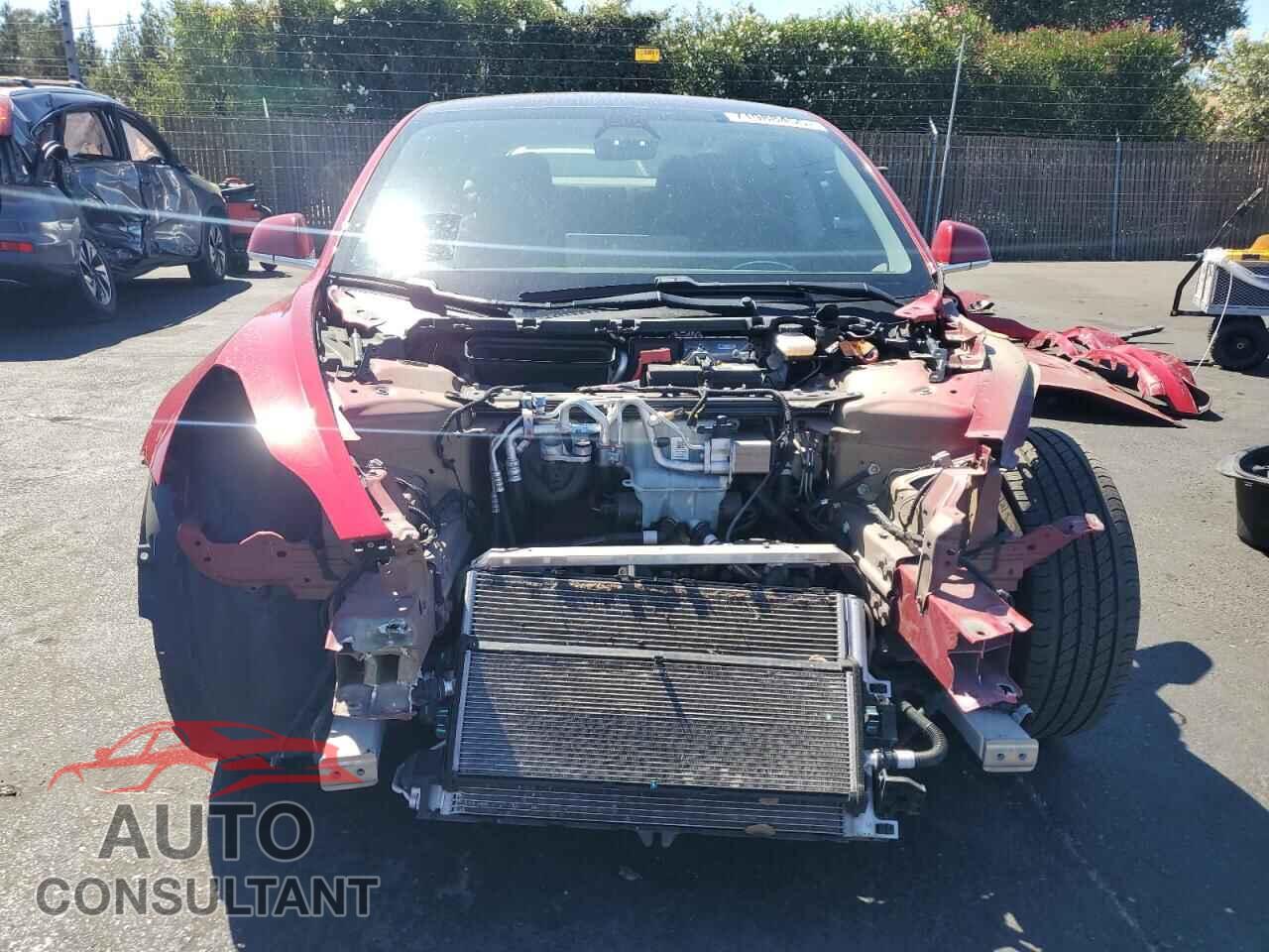 TESLA MODEL 3 2018 - 5YJ3E1EAXJF050963