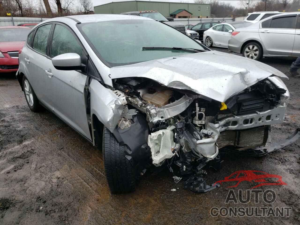 FORD FOCUS 2018 - 1FADP3K29JL242319