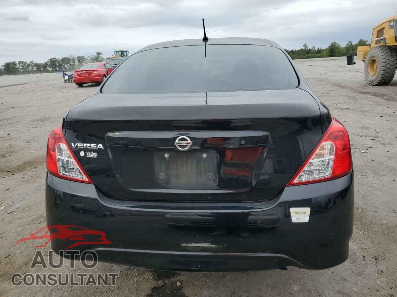 NISSAN VERSA 2019 - 3N1CN7AP3KL808533