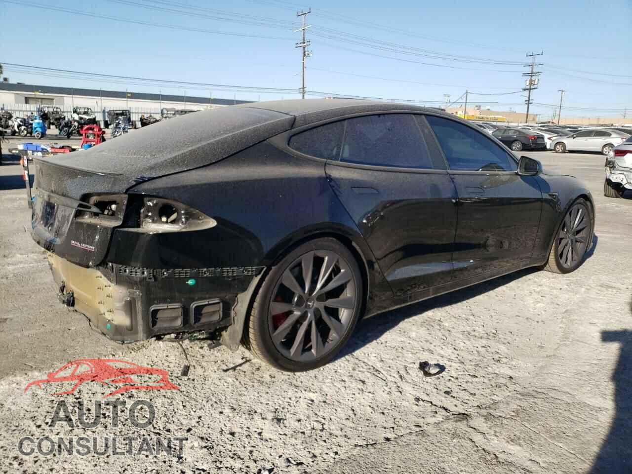 TESLA MODEL S 2021 - 5YJSA1E40MF418296