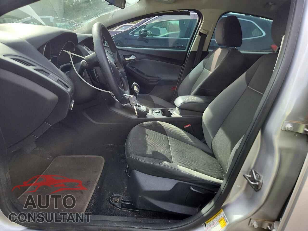 FORD FOCUS 2014 - 1FADP3K25EL379053
