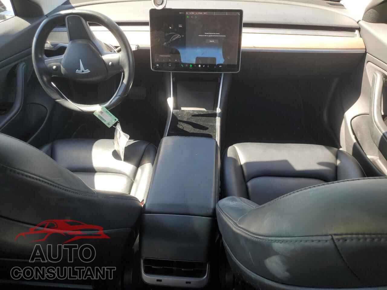 TESLA MODEL 3 2018 - 5YJ3E1EA7JF172700