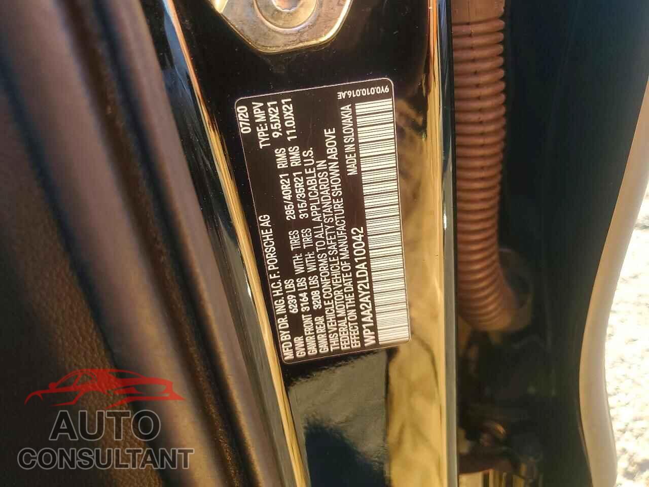 PORSCHE CAYENNE 2020 - WP1AA2AY2LDA10042