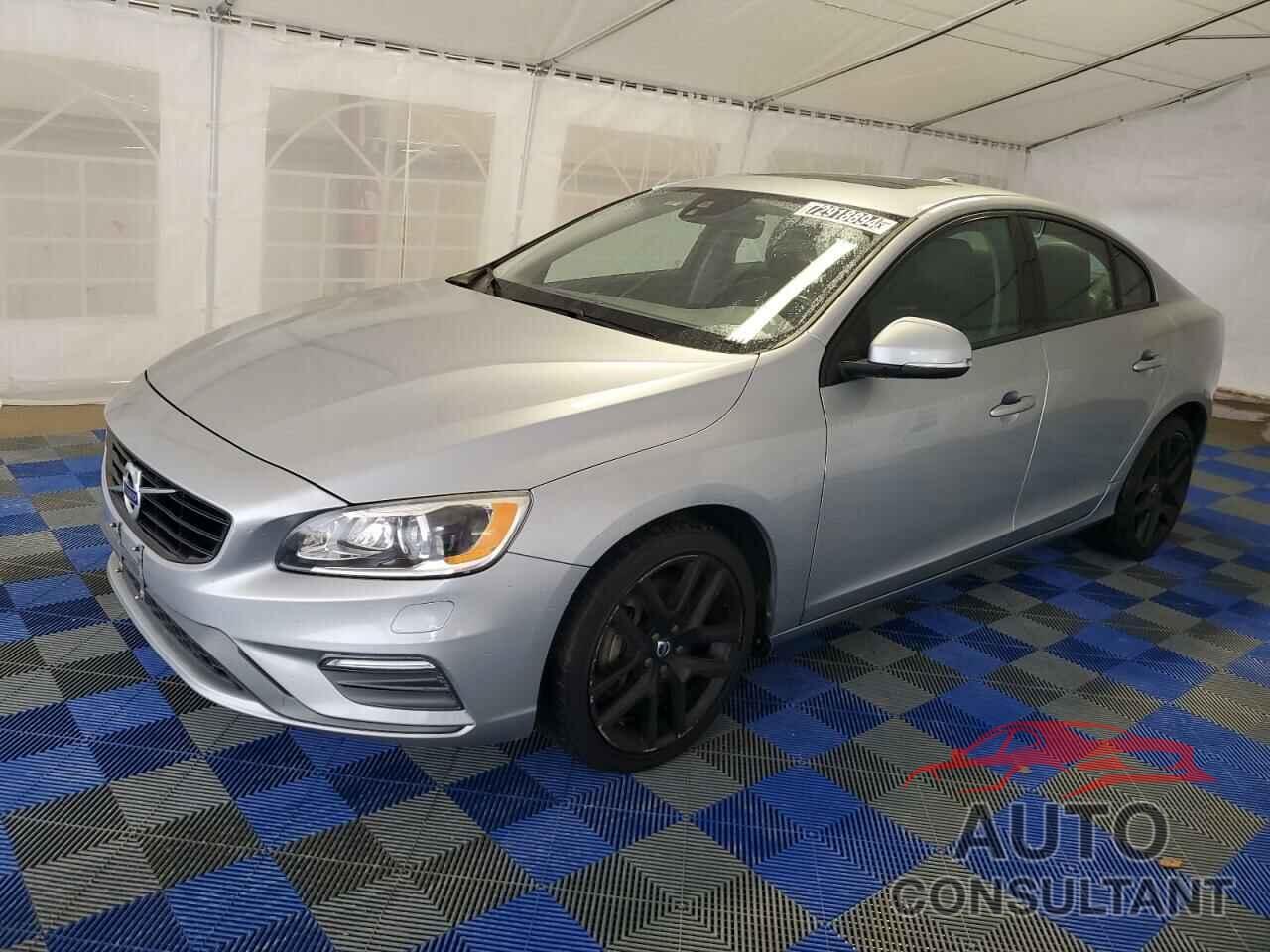 VOLVO S60 2017 - YV140MTL8H2431646