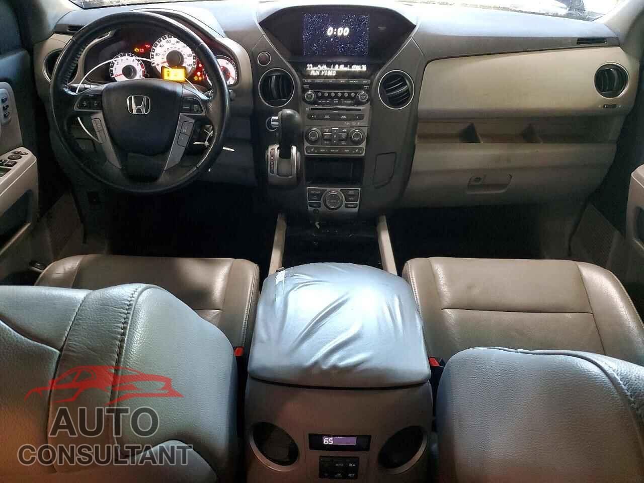 HONDA PILOT 2012 - 5FNYF4H93CB068133