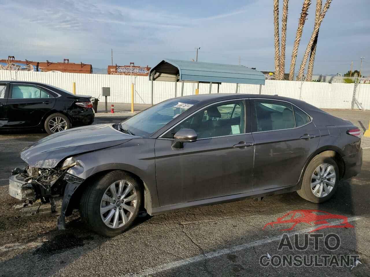 TOYOTA CAMRY 2019 - 4T1B11HK2KU803529