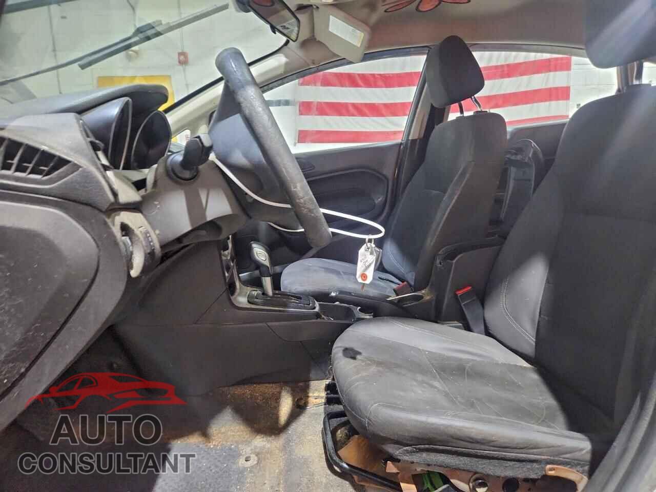 FORD FIESTA 2017 - 3FADP4EJ8HM113473