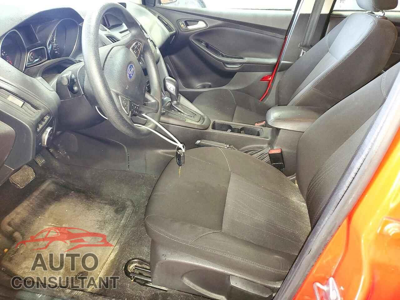 FORD FOCUS 2017 - 1FADP3K20HL278989