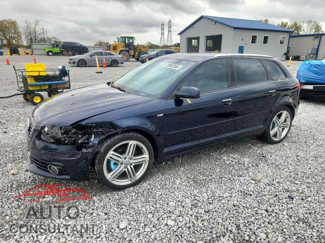 AUDI A3 2011 - WAUKJAFM2BA027359