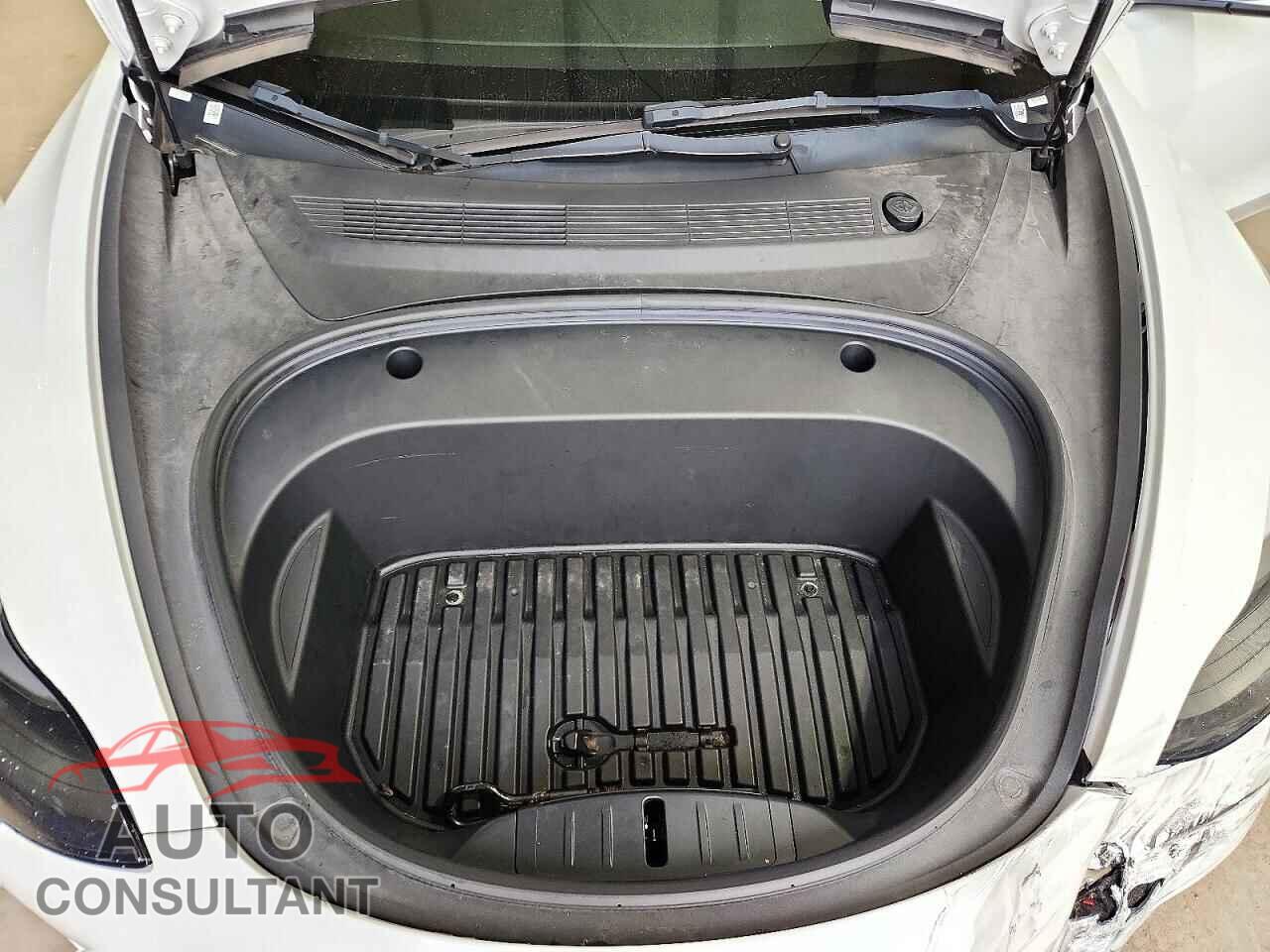 TESLA MODEL 3 2023 - 5YJ3E1EA4PF435248