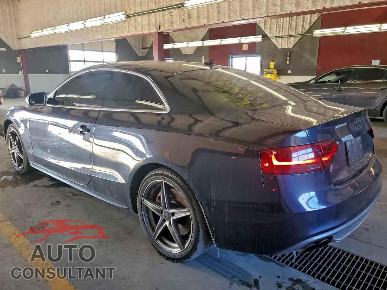 AUDI S5/RS5 2013 - WAUCGAFRXDA050129