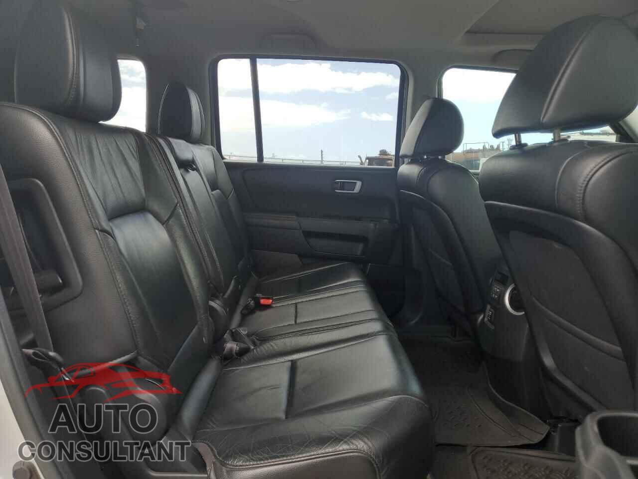 HONDA PILOT 2013 - 5FNYF3H59DB024209