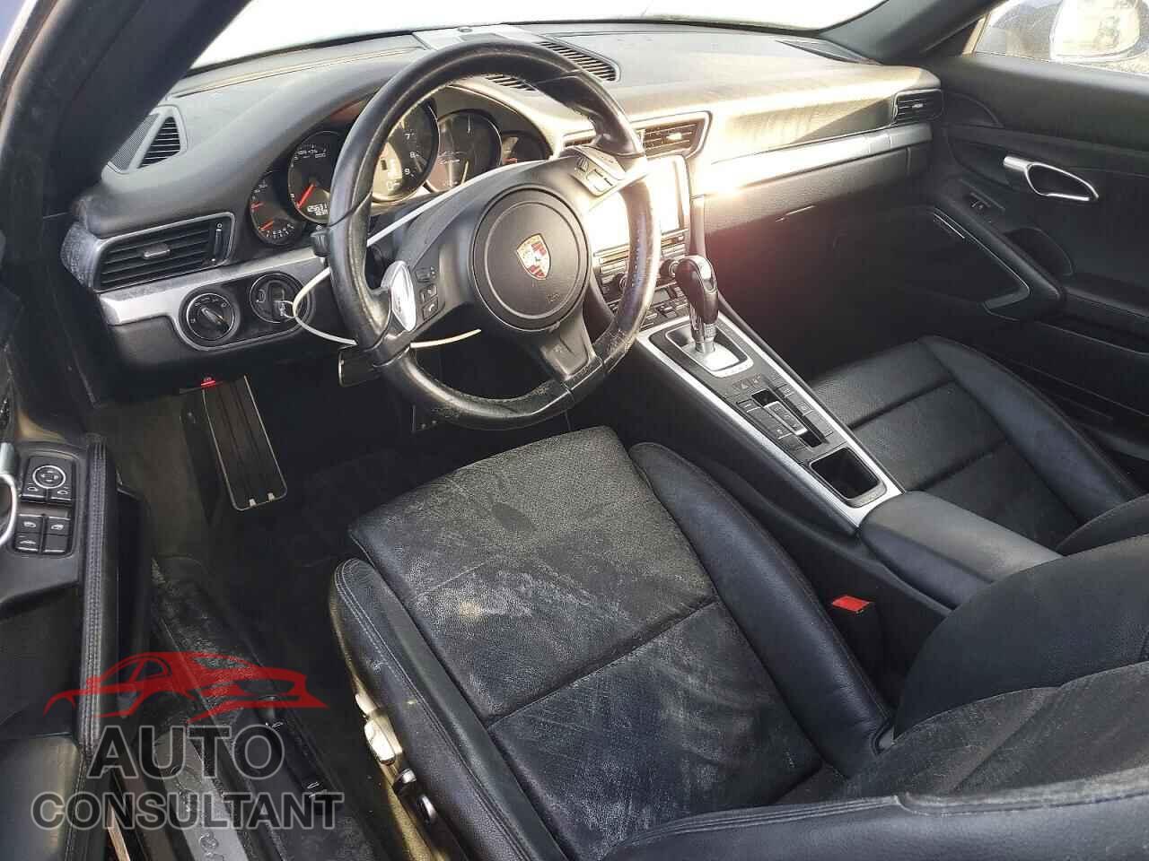 PORSCHE 911 2013 - WP0CA2A95DS140199